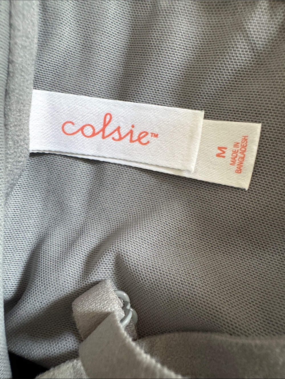Colsie Gray Ribbed Crop Tank Top - Picture 3 of 3